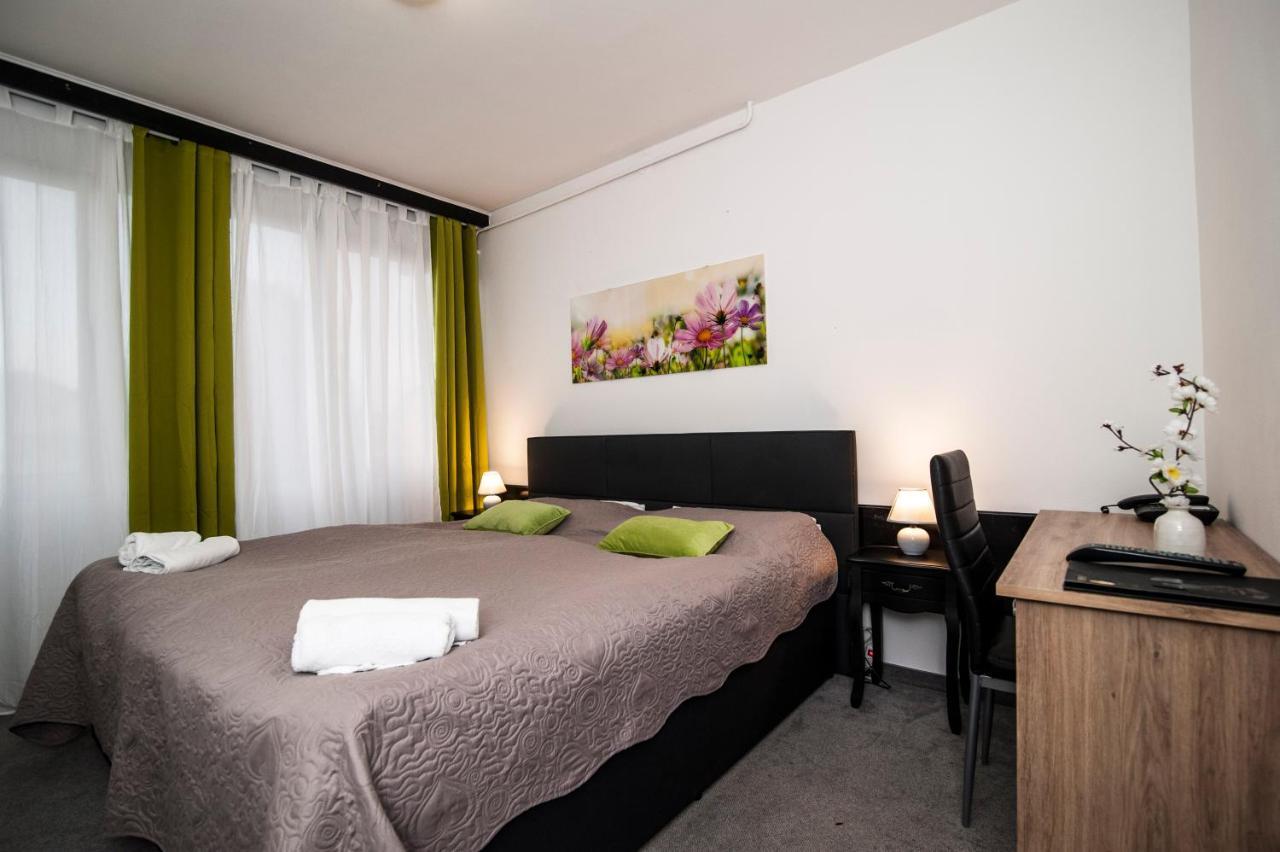 Hotel Faraon Celje Exterior photo
